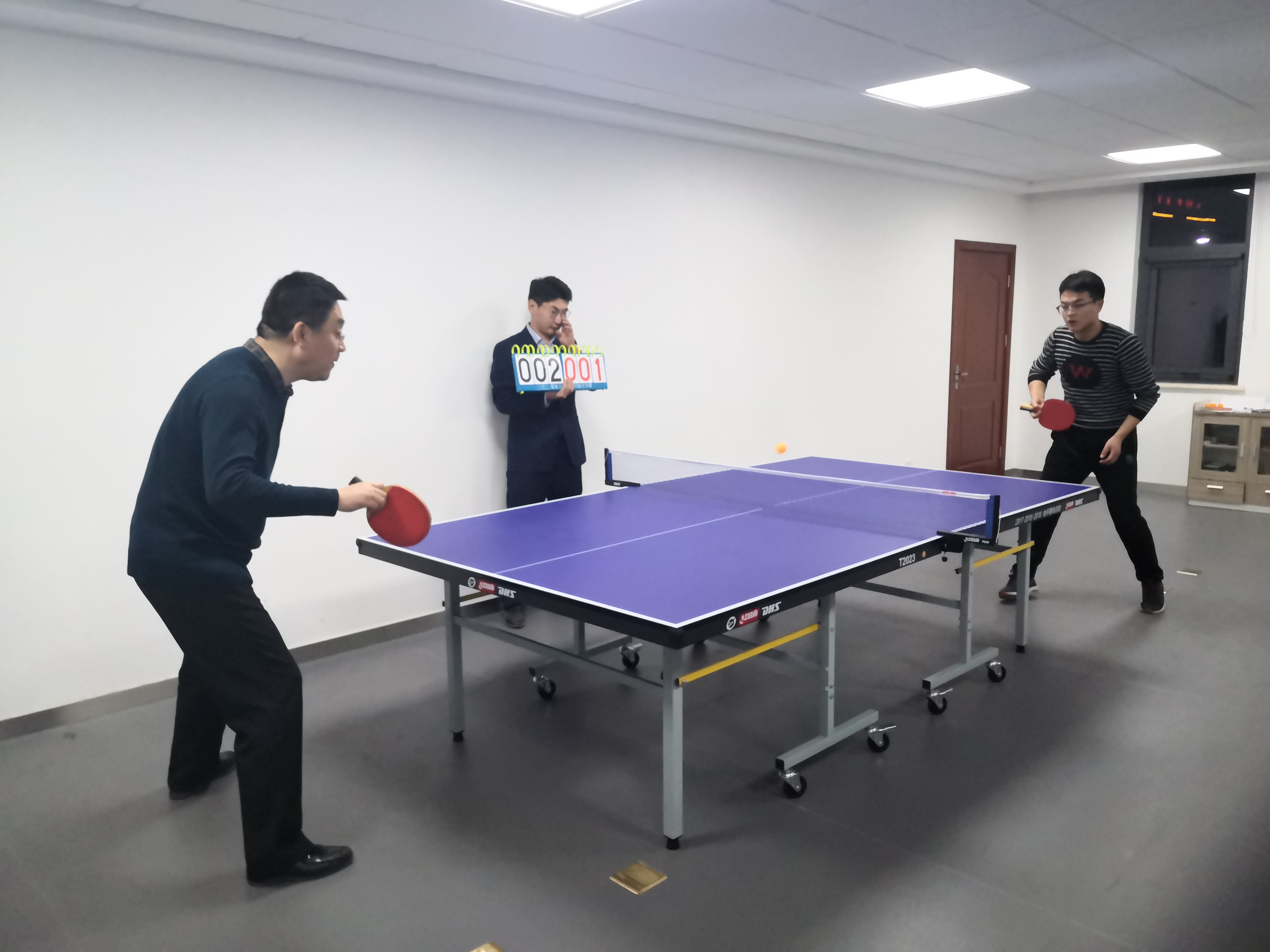 泓源公司舉辦“慶元旦、迎新春”職工乒乓球臺球比賽(圖2)